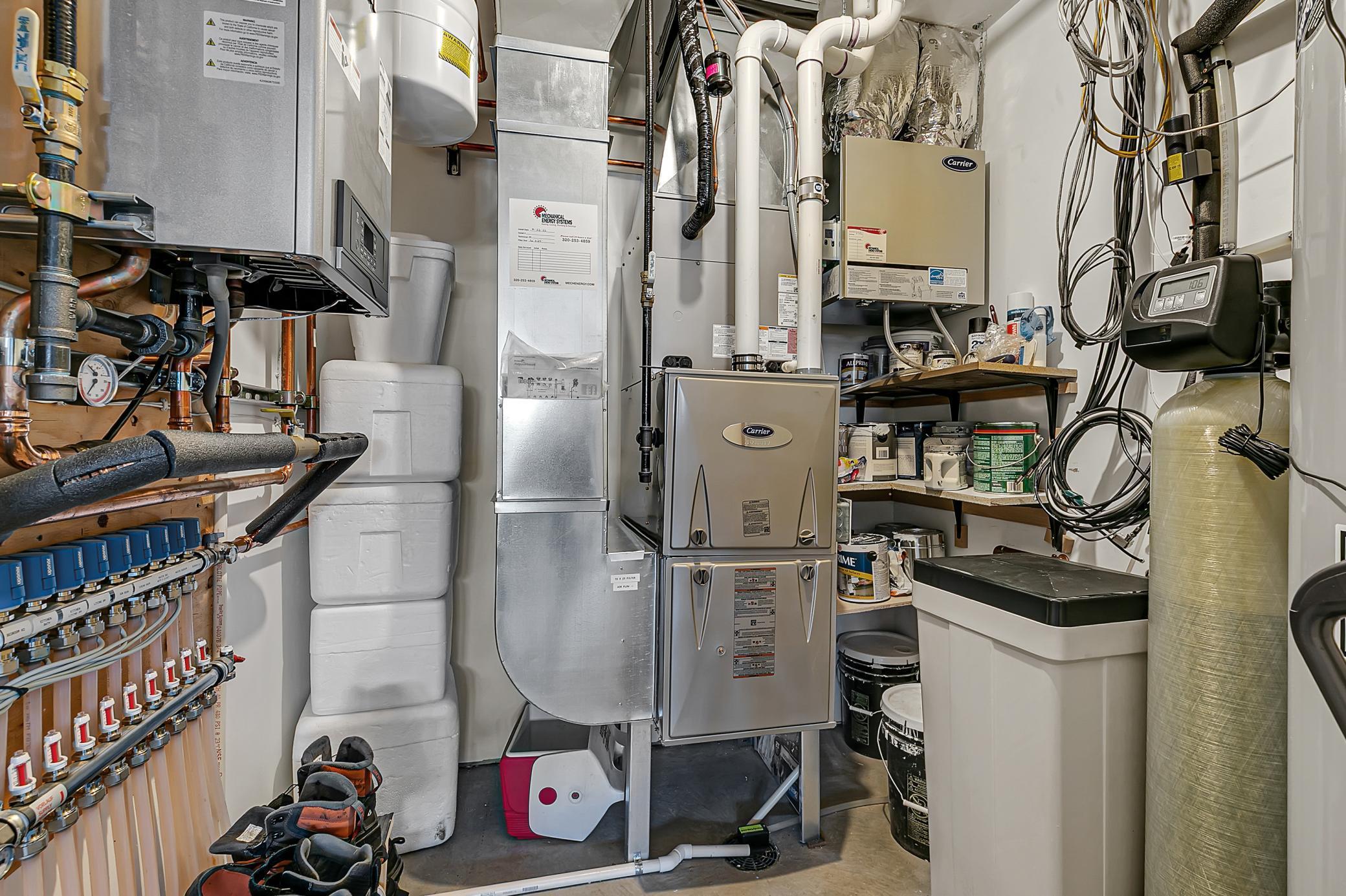 Saint Joseph, Minnesota, 56374, United States, 3 Bedrooms Bedrooms, ,2 BathroomsBathrooms,Residential,For Sale,1988630