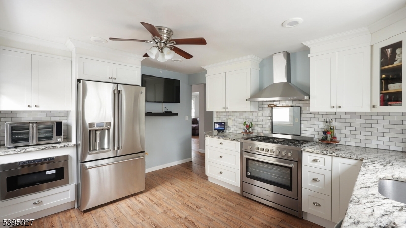 Garwood Boro, New Jersey, 07027, United States, 3 Bedrooms Bedrooms, ,2 BathroomsBathrooms,Residential,For Sale,1990951