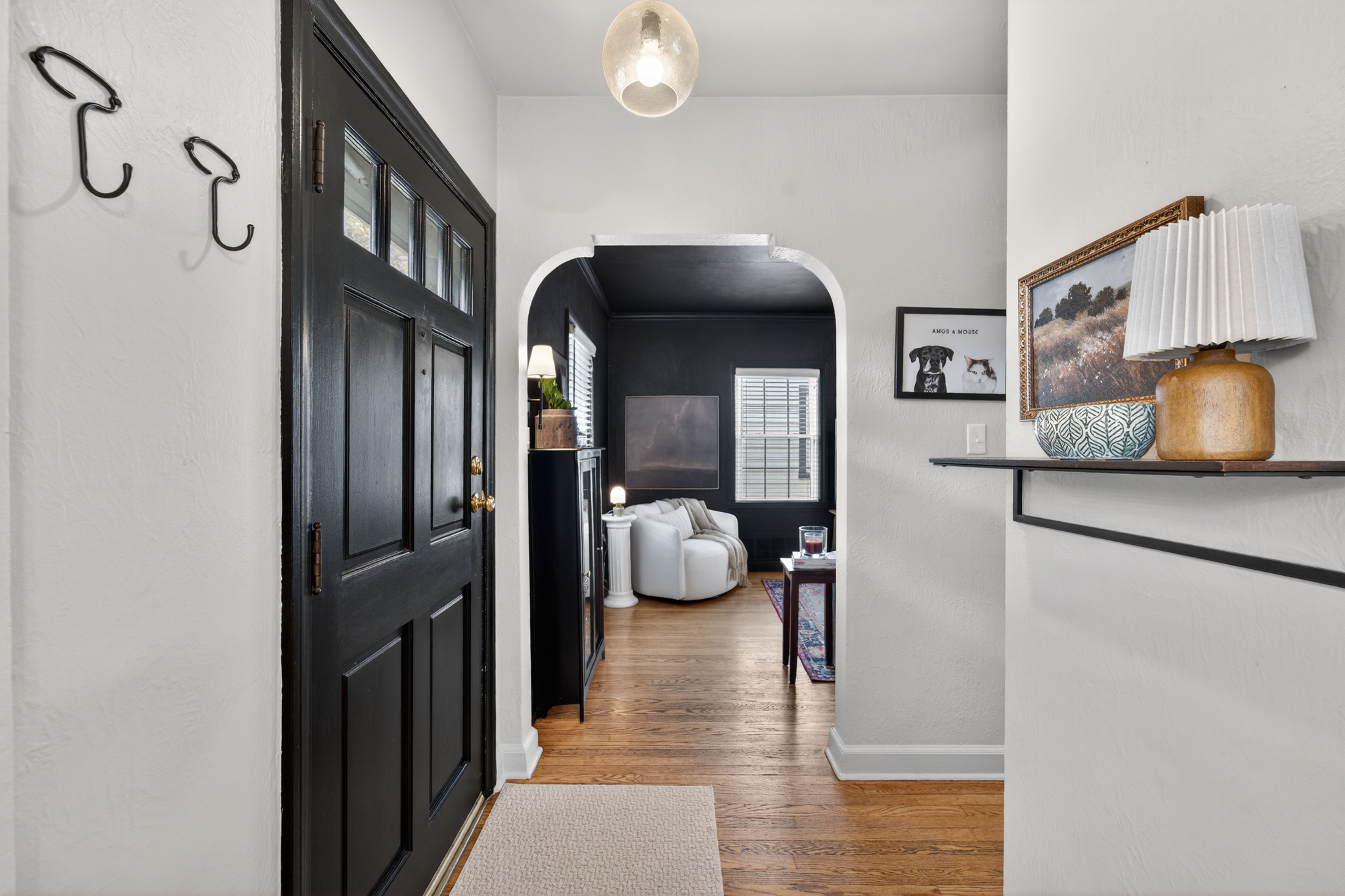  Charming Move-in Ready Cape Cod - 物件實景