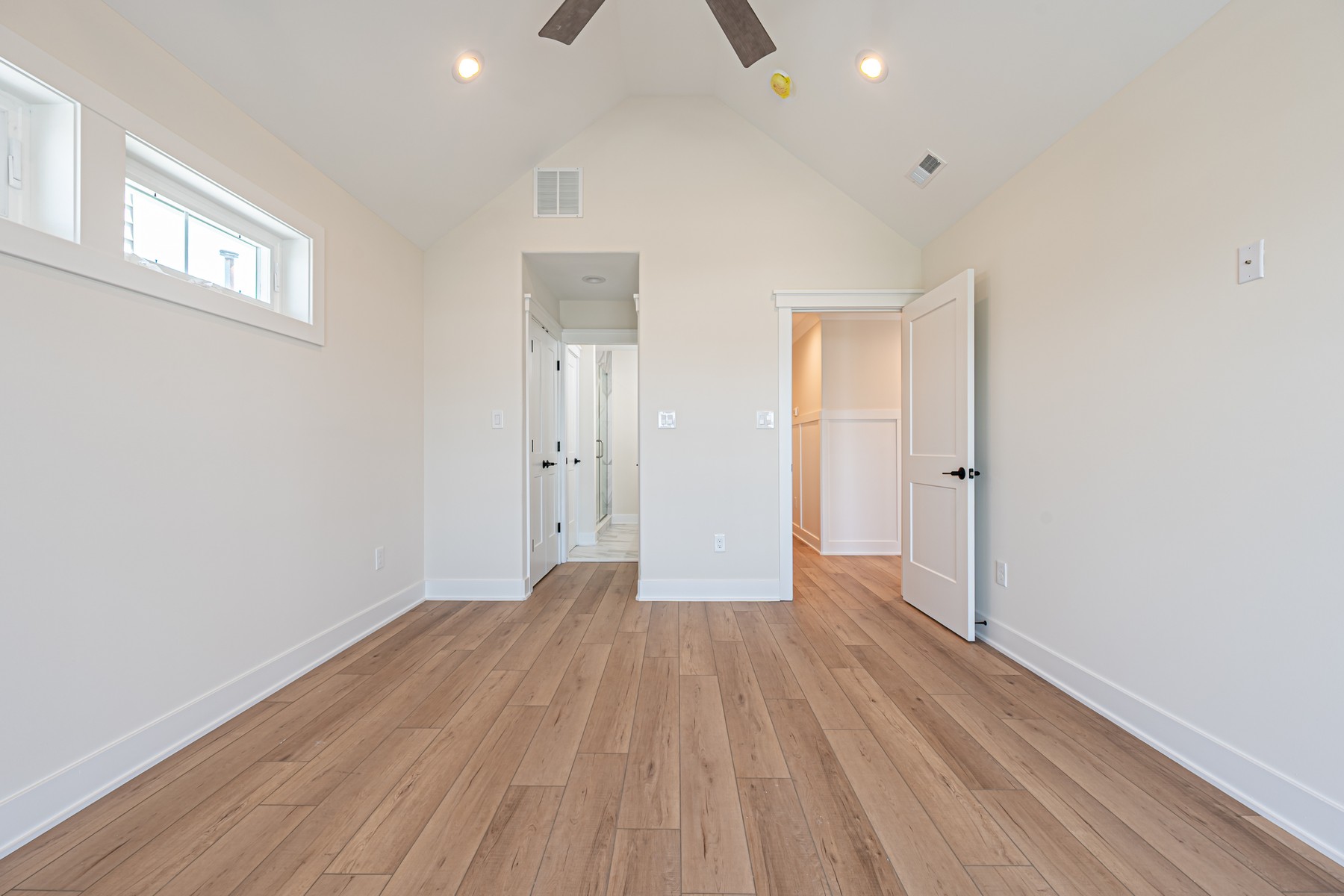  5512 Asbury Avenue - 物件實景