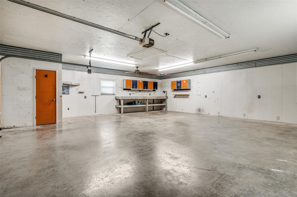 Dish, Texas, 76247, United States, 4 Bedrooms Bedrooms, ,4 BathroomsBathrooms,Residential,For Sale,1940436