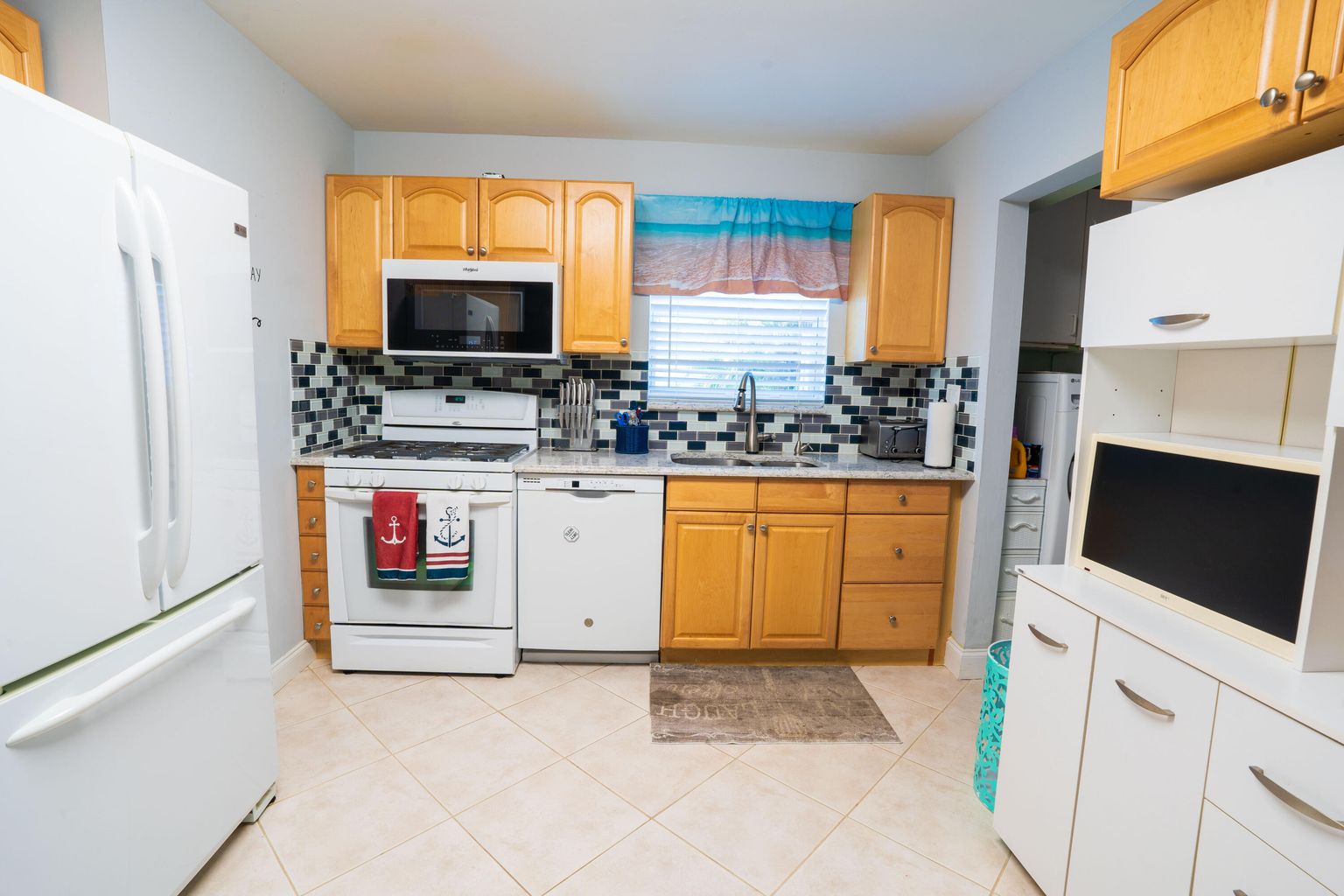 Palm Beach Gardens, Florida, 33410, United States, 4 Bedrooms Bedrooms, ,2 BathroomsBathrooms,Residential,For Sale,1981355