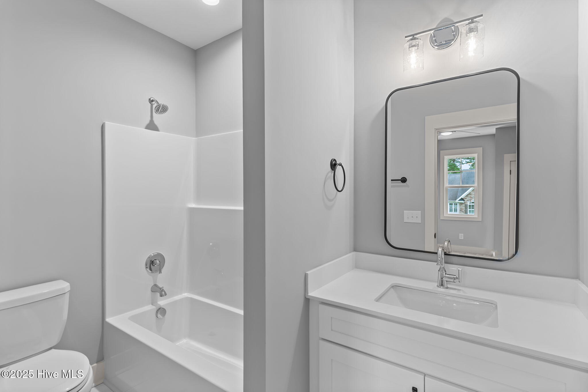 Bolivia, North Carolina, 28422, United States, 4 Bedrooms Bedrooms, ,4 BathroomsBathrooms,Residential,For Sale,1976171