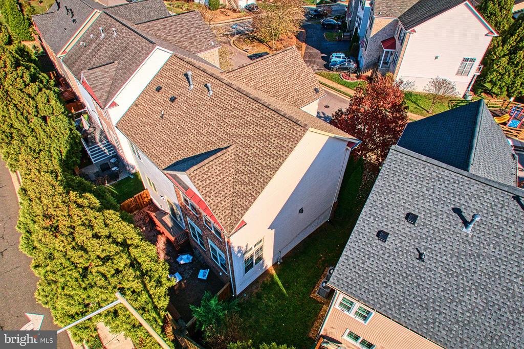 Lorton, Virginia, 22079, United States, 5 Bedrooms Bedrooms, ,4 BathroomsBathrooms,Residential,For Sale,2001485