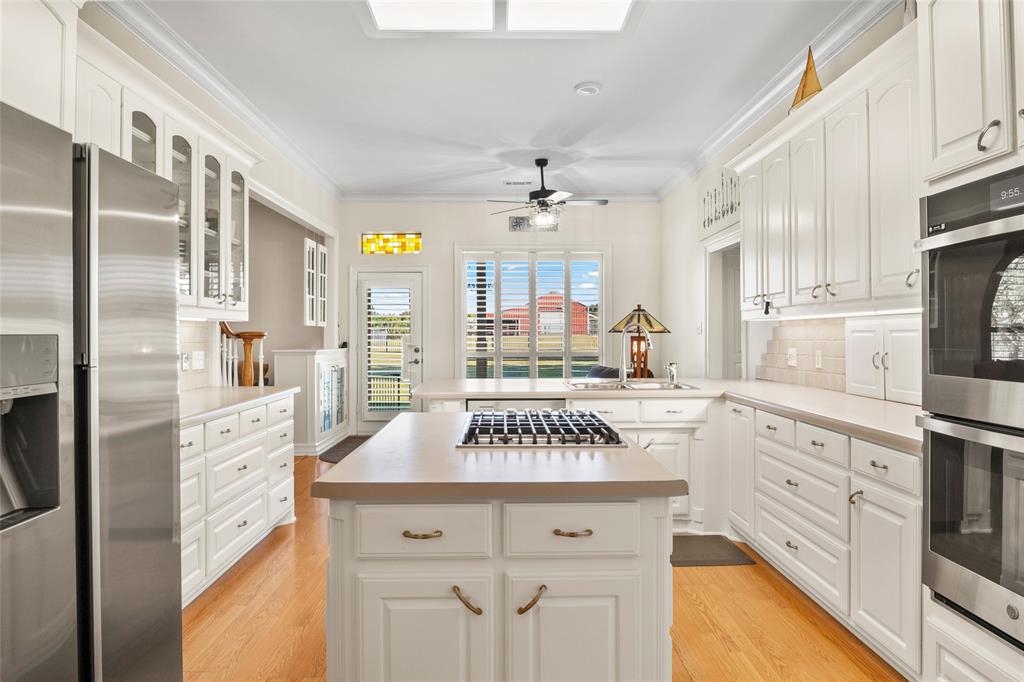 Midlothian, Texas, 76065, United States, 5 Bedrooms Bedrooms, ,4 BathroomsBathrooms,Residential,For Sale,1977052