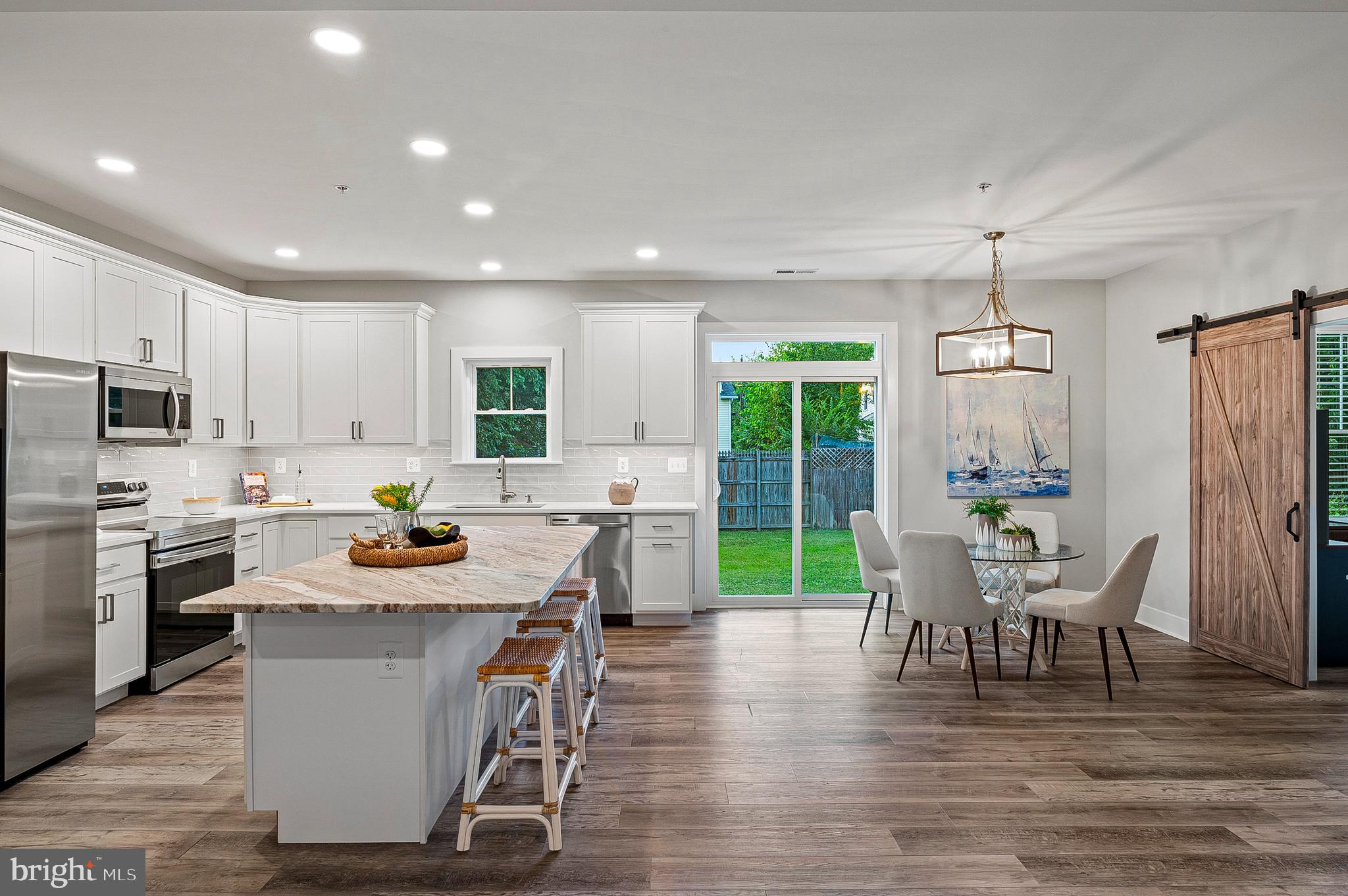 Edgewater, Maryland, 21037, United States, 5 Bedrooms Bedrooms, ,3 BathroomsBathrooms,Residential,For Sale,1895020