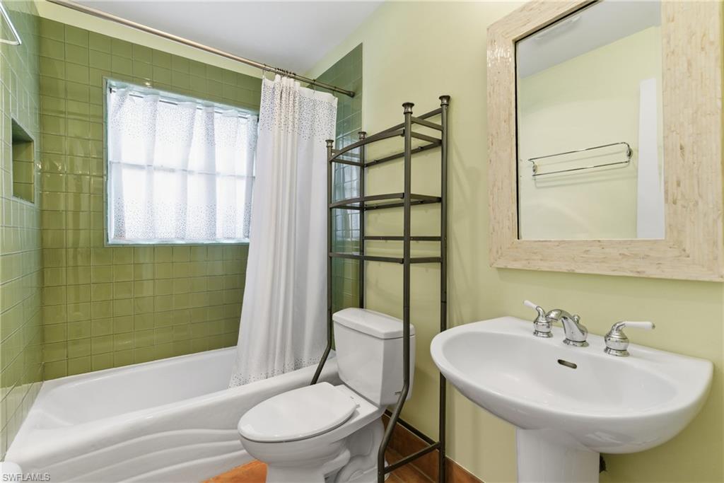 Naples, Florida, 34103, United States, 3 Bedrooms Bedrooms, ,1 BathroomBathrooms,Residential,For Sale,1993009