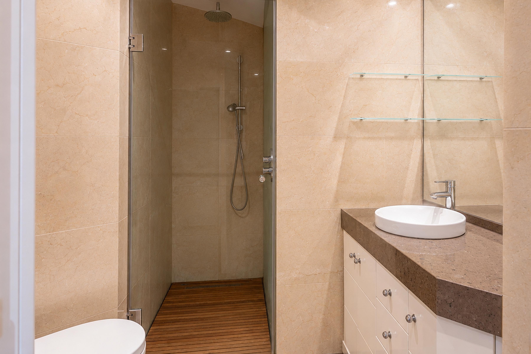  Exclusive Urban Refuge with Private Terrace in the Iconic Torre de Madrid - 物件實景