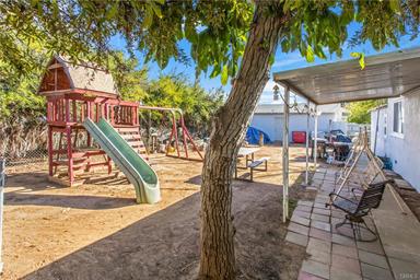 Beaumont, California, 92223, United States, 3 Bedrooms Bedrooms, ,2 BathroomsBathrooms,Residential,For Sale,1991921