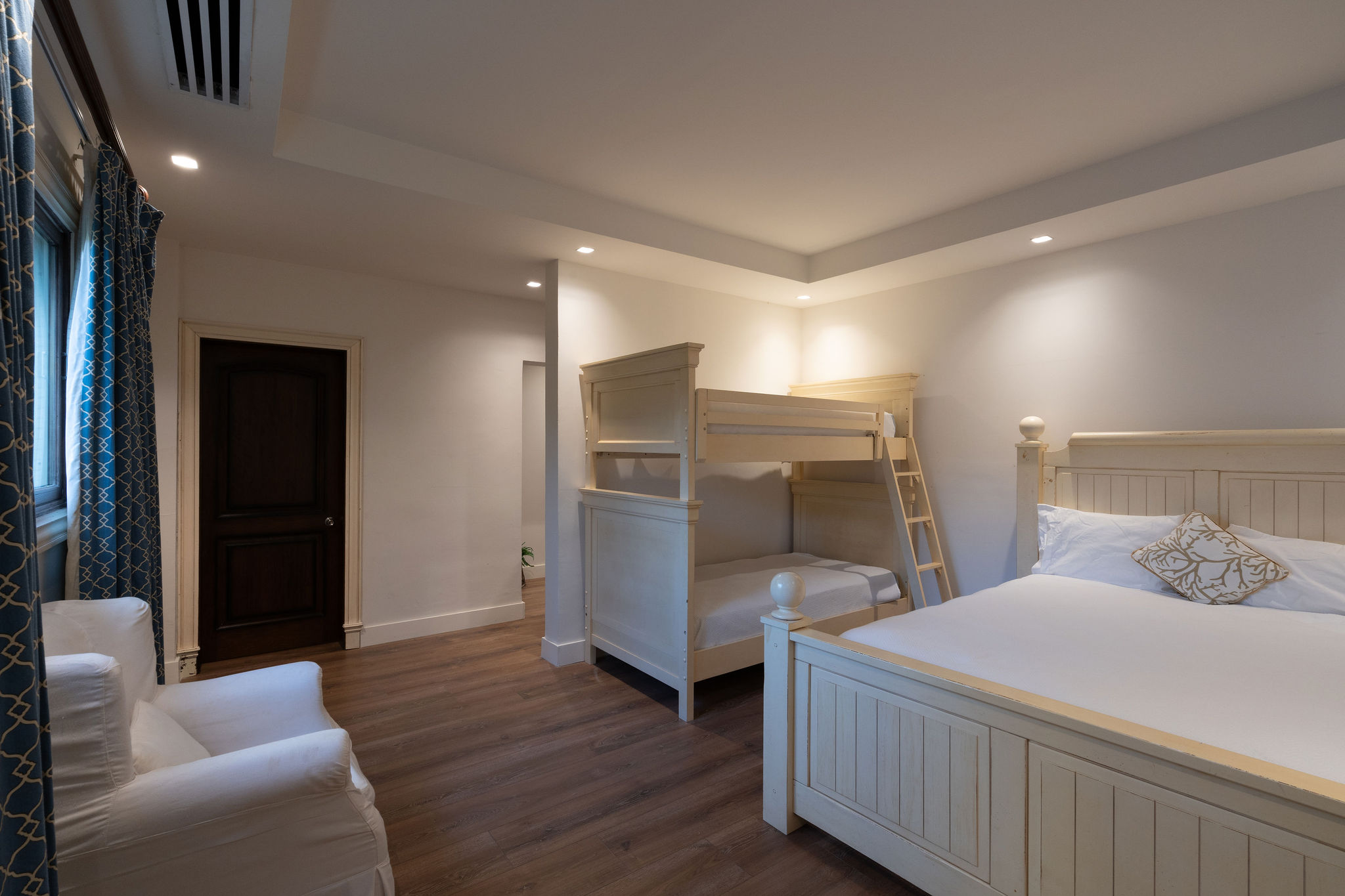 Cap Cana, DO, 4 Bedrooms Bedrooms, ,5 BathroomsBathrooms,Residential,For Sale,1895396