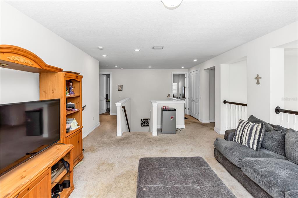 Lake Mary, Florida, 32746, United States, 4 Bedrooms Bedrooms, ,4 BathroomsBathrooms,Residential,For Sale,1995603