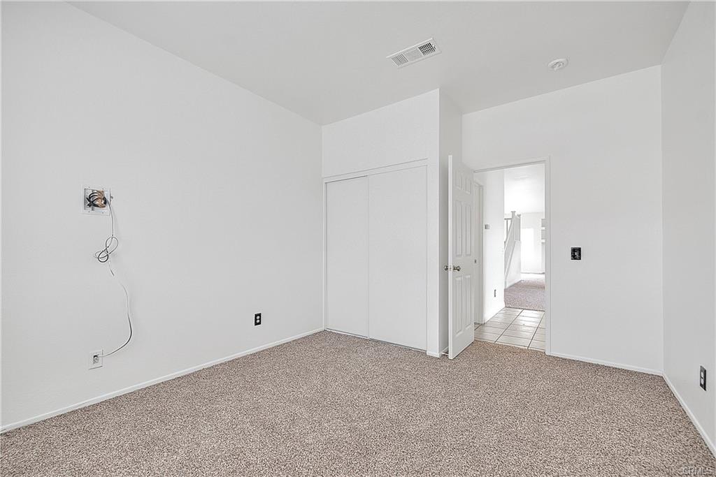 Victorville, California, 92392, United States, 5 Bedrooms Bedrooms, ,3 BathroomsBathrooms,Residential,For Sale,1996162