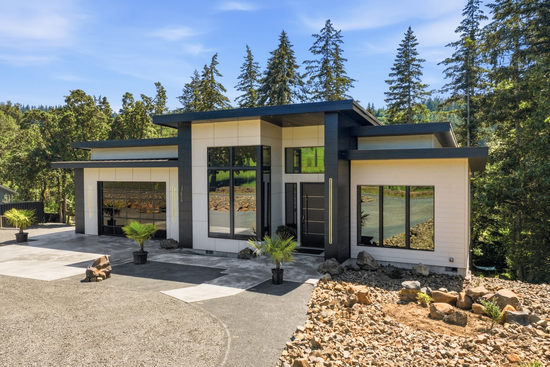  17526 ABIQUA RD NE Silverton, OR 97381 - 物件實景