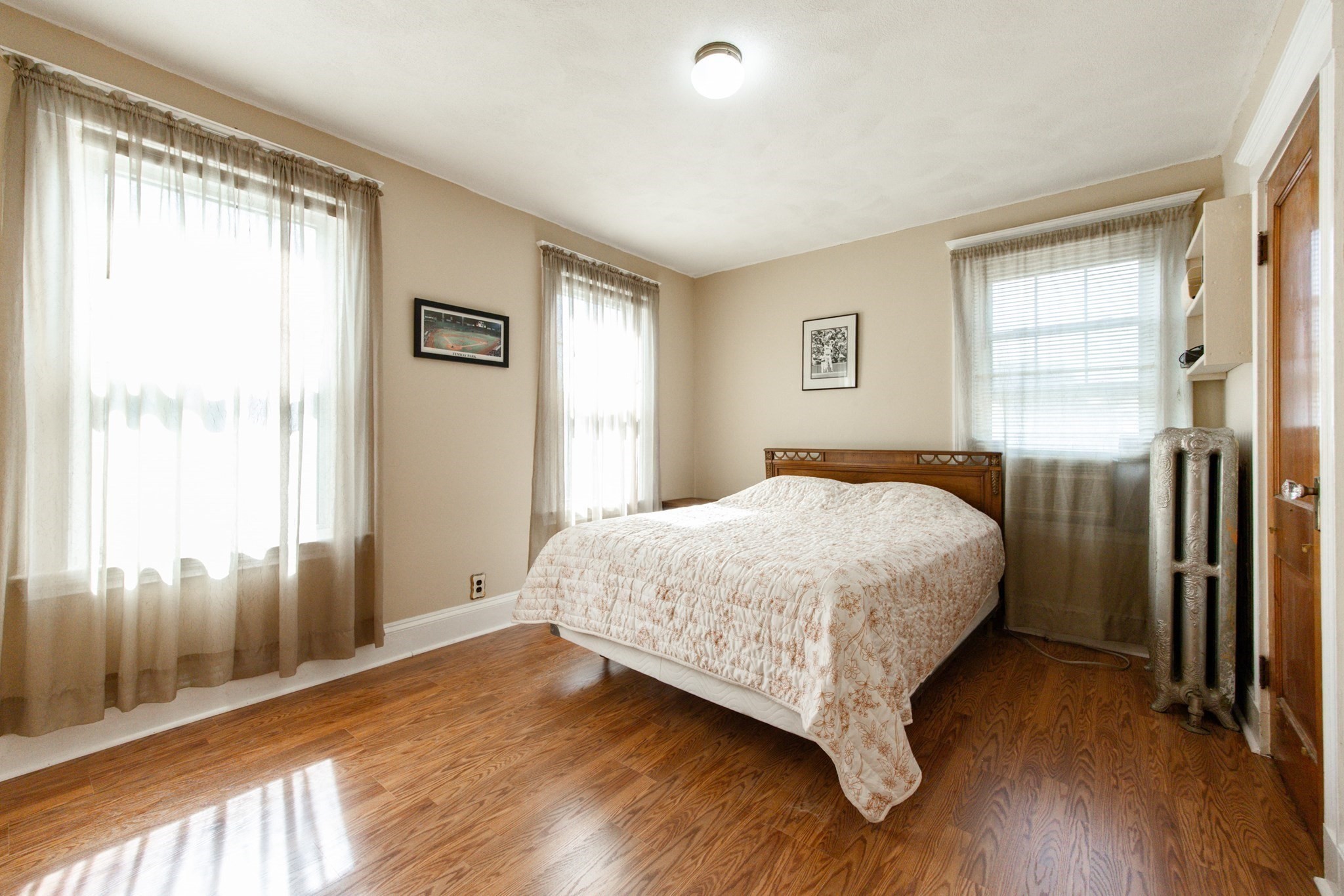 Winthrop, Massachusetts, 02152, United States, 5 Bedrooms Bedrooms, ,3 BathroomsBathrooms,Residential,For Sale,1980794