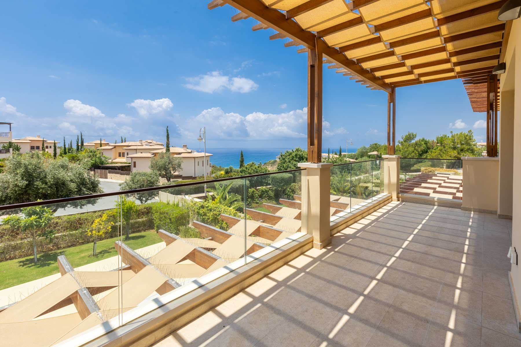  Elegant 3-Bedroom Villa with Sea Views in Aphrodite Hills Golf Resort, Pafos - 物件實景