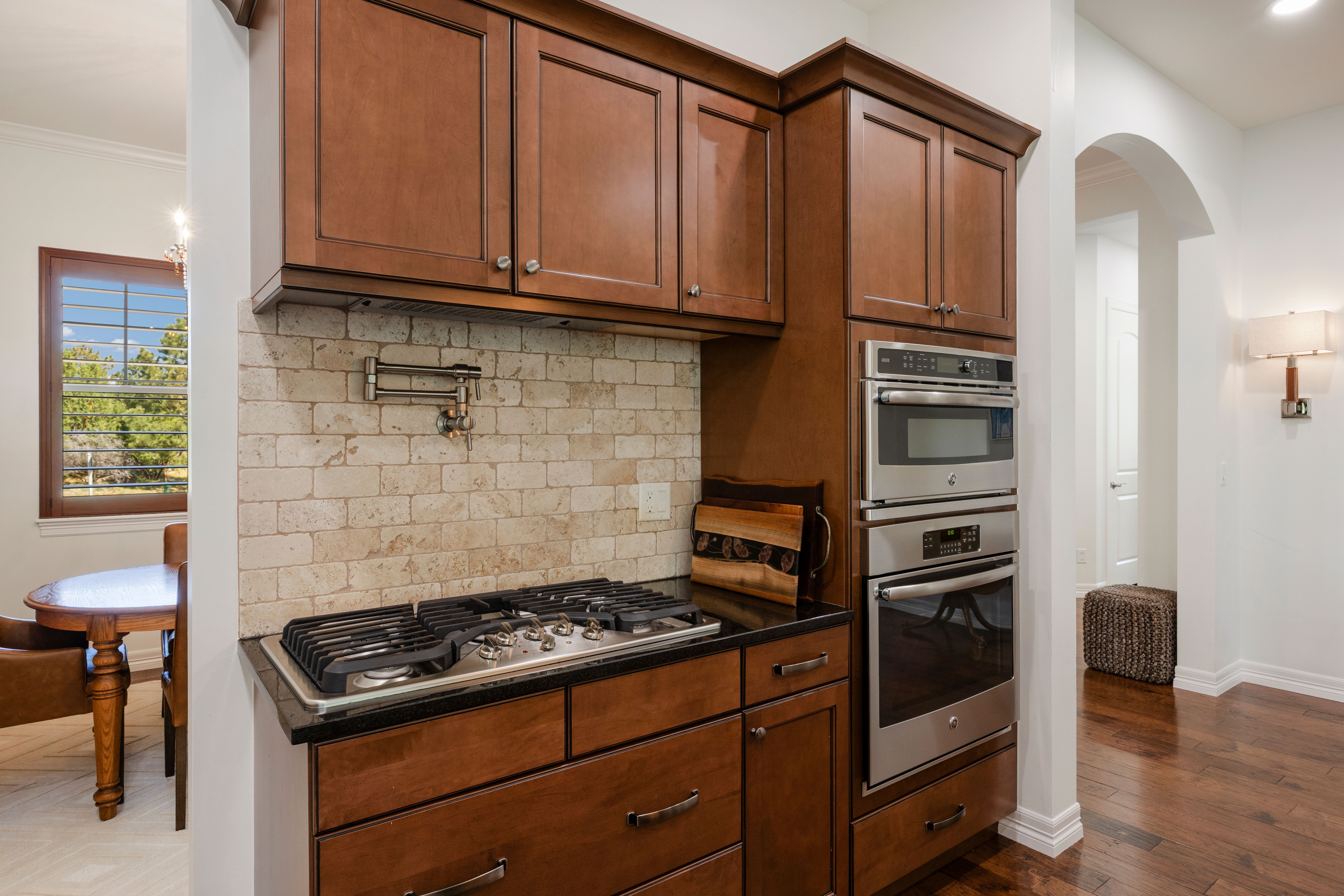  Beautifully Maintained 4 Bed  3 Bath Residence in Castle Pines Village - 物件實景