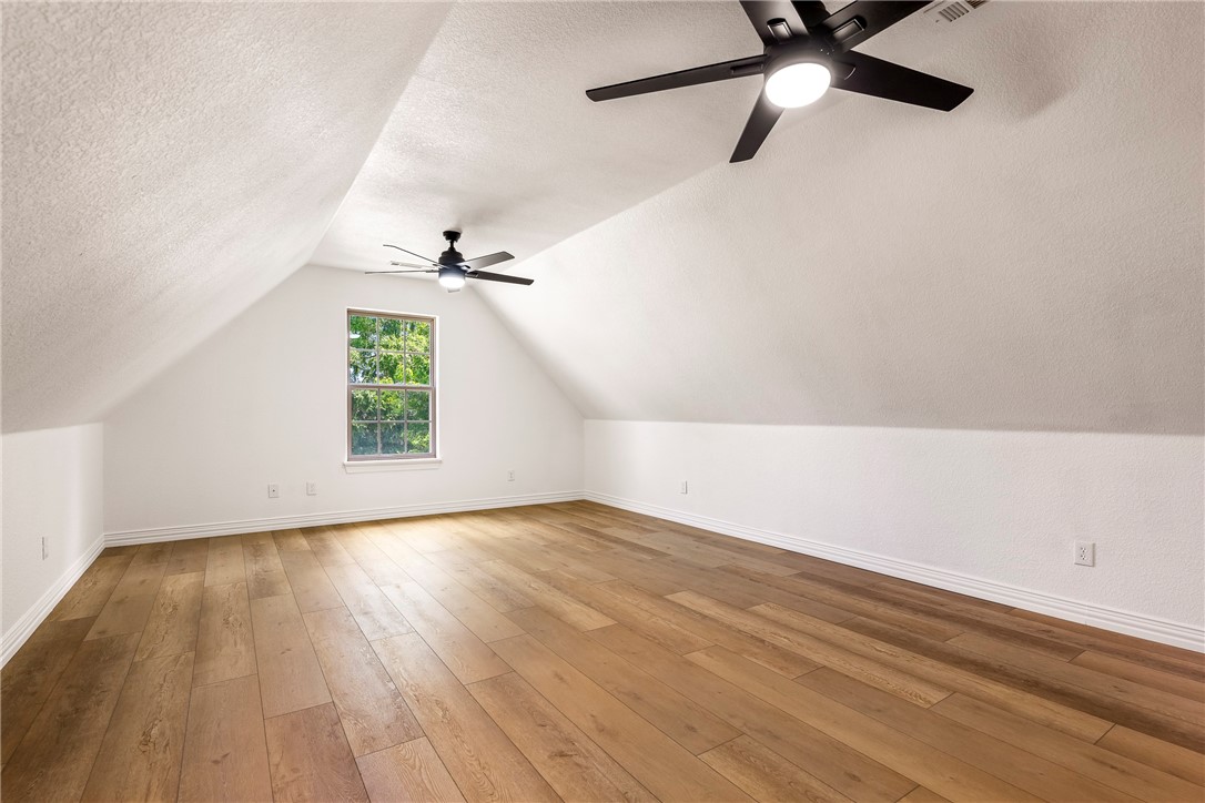 Fayetteville, Arkansas, 72701, United States, 4 Bedrooms Bedrooms, ,3 BathroomsBathrooms,Residential,For Sale,1907520