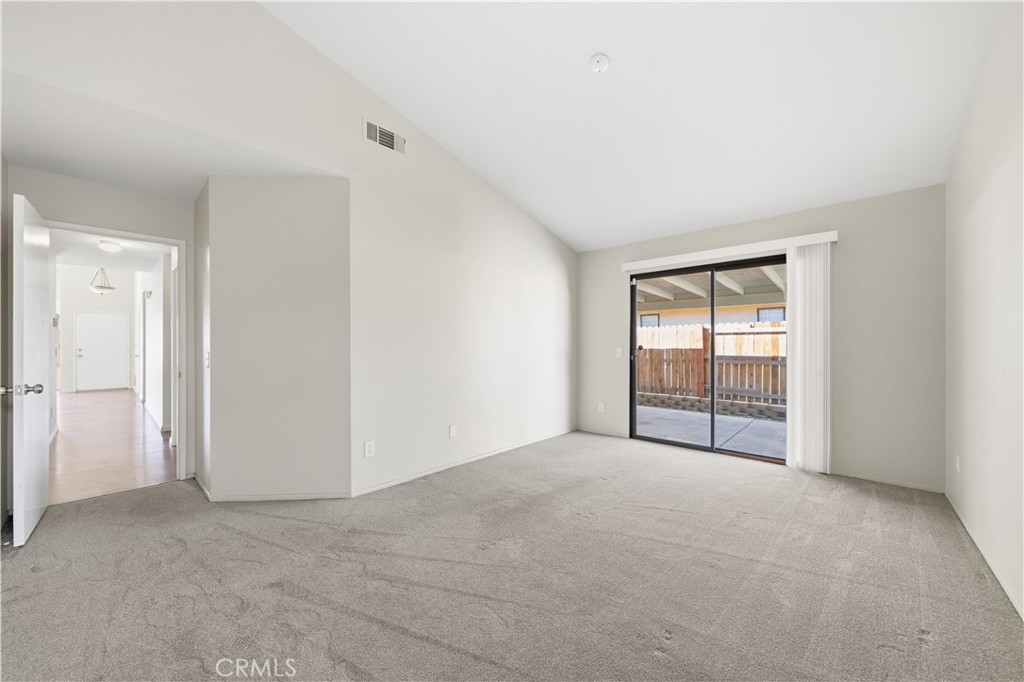 Hemet, California, 92543, United States, 4 Bedrooms Bedrooms, ,2 BathroomsBathrooms,Residential,For Sale,1983512