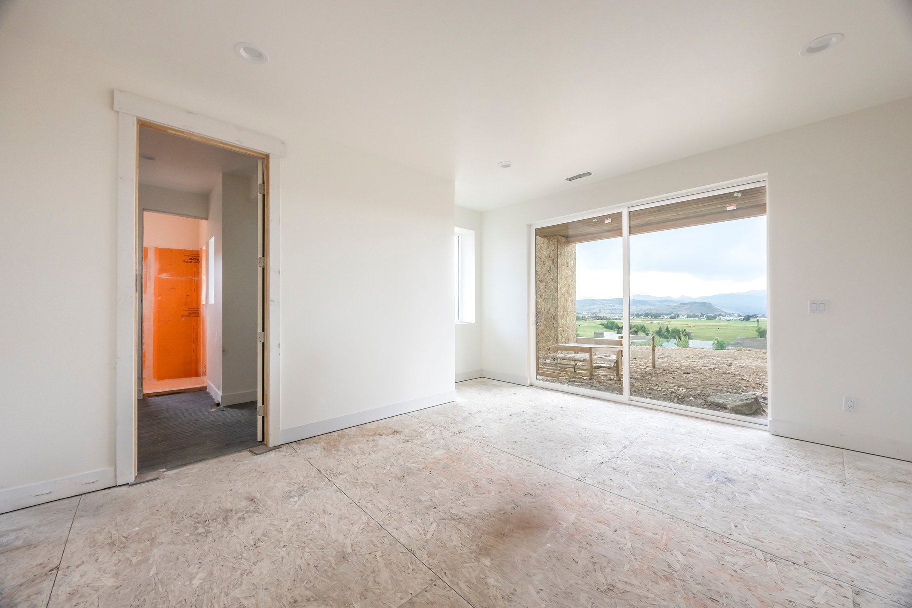  New Construction, Expansive Valley and Mountain Views, Super Location - 物件實景