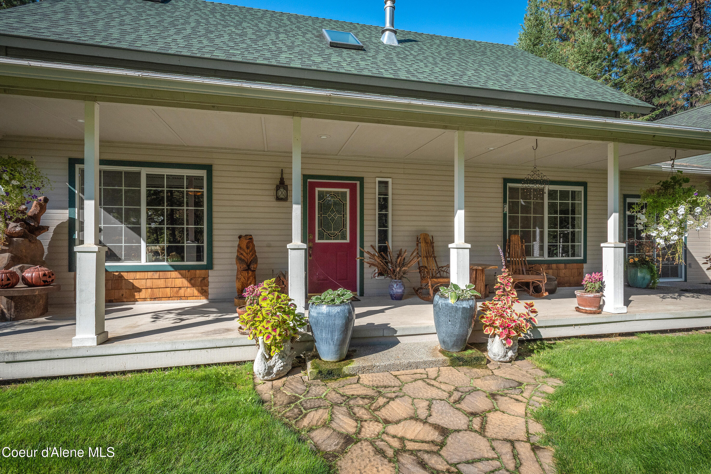 Athol, Idaho, 83801, United States, 6 Bedrooms Bedrooms, ,6 BathroomsBathrooms,Residential,For Sale,1975290