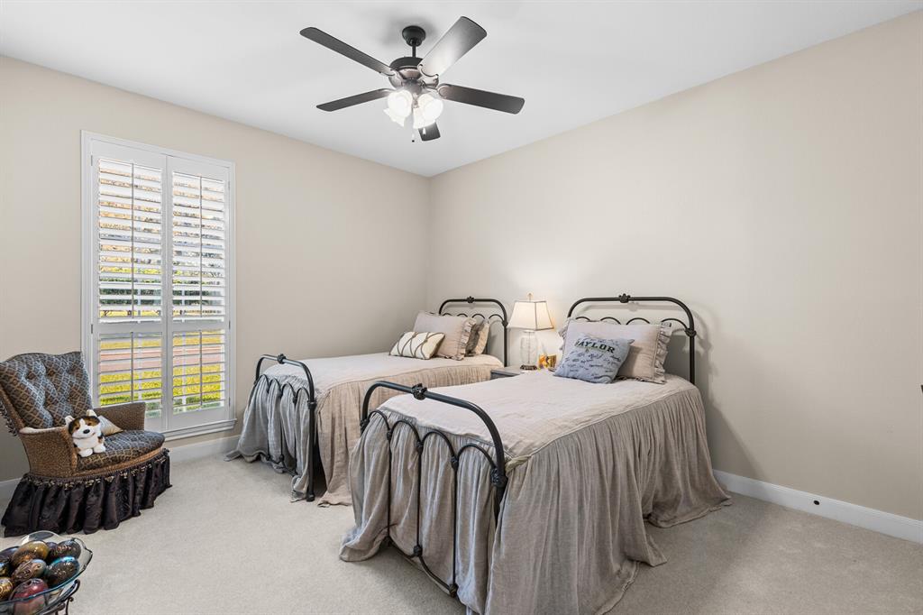 Waco, Texas, 76708, United States, 4 Bedrooms Bedrooms, ,4 BathroomsBathrooms,Residential,For Sale,1989175