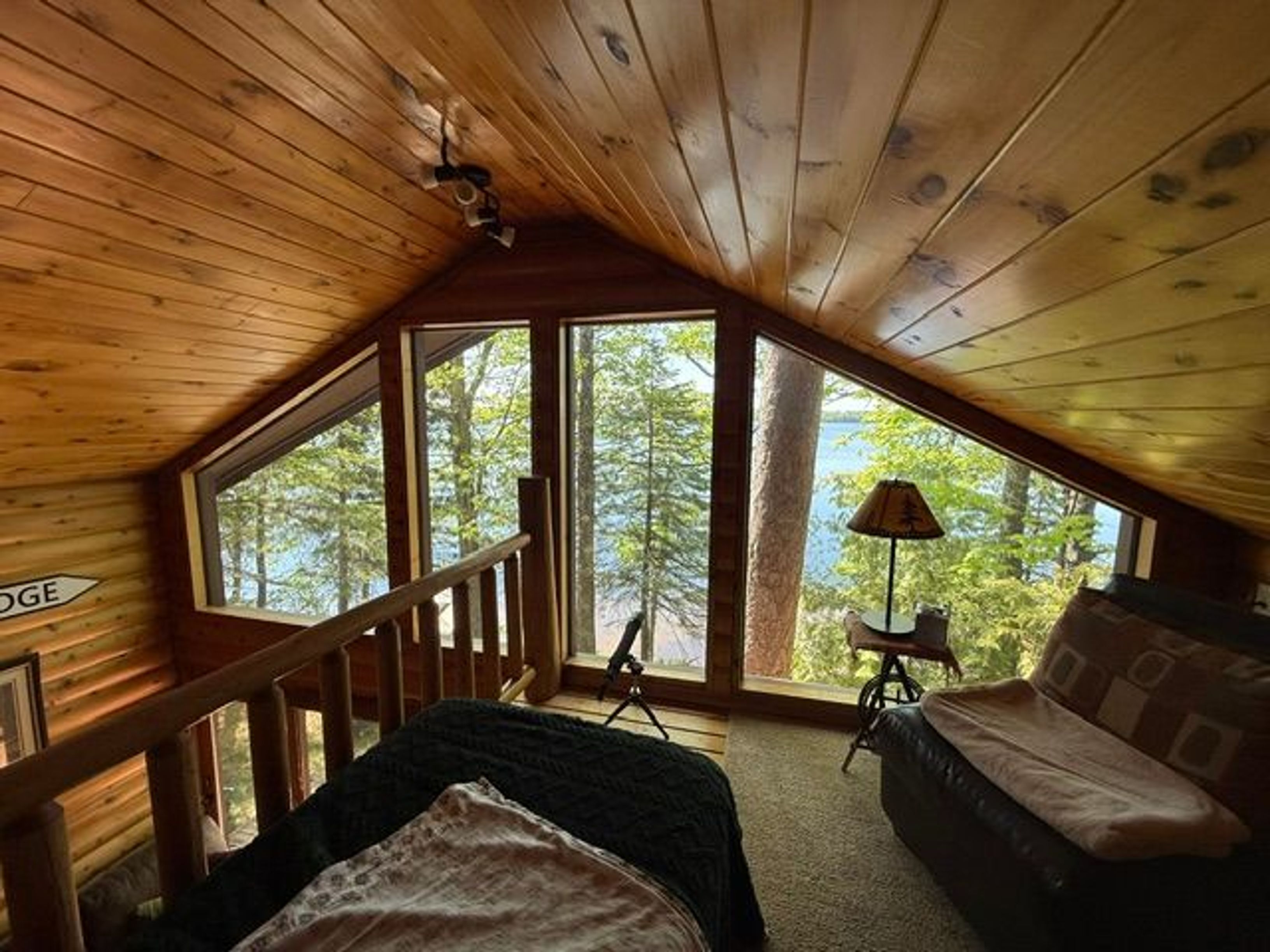  Storybook Log Cabin in Pines - 物件實景