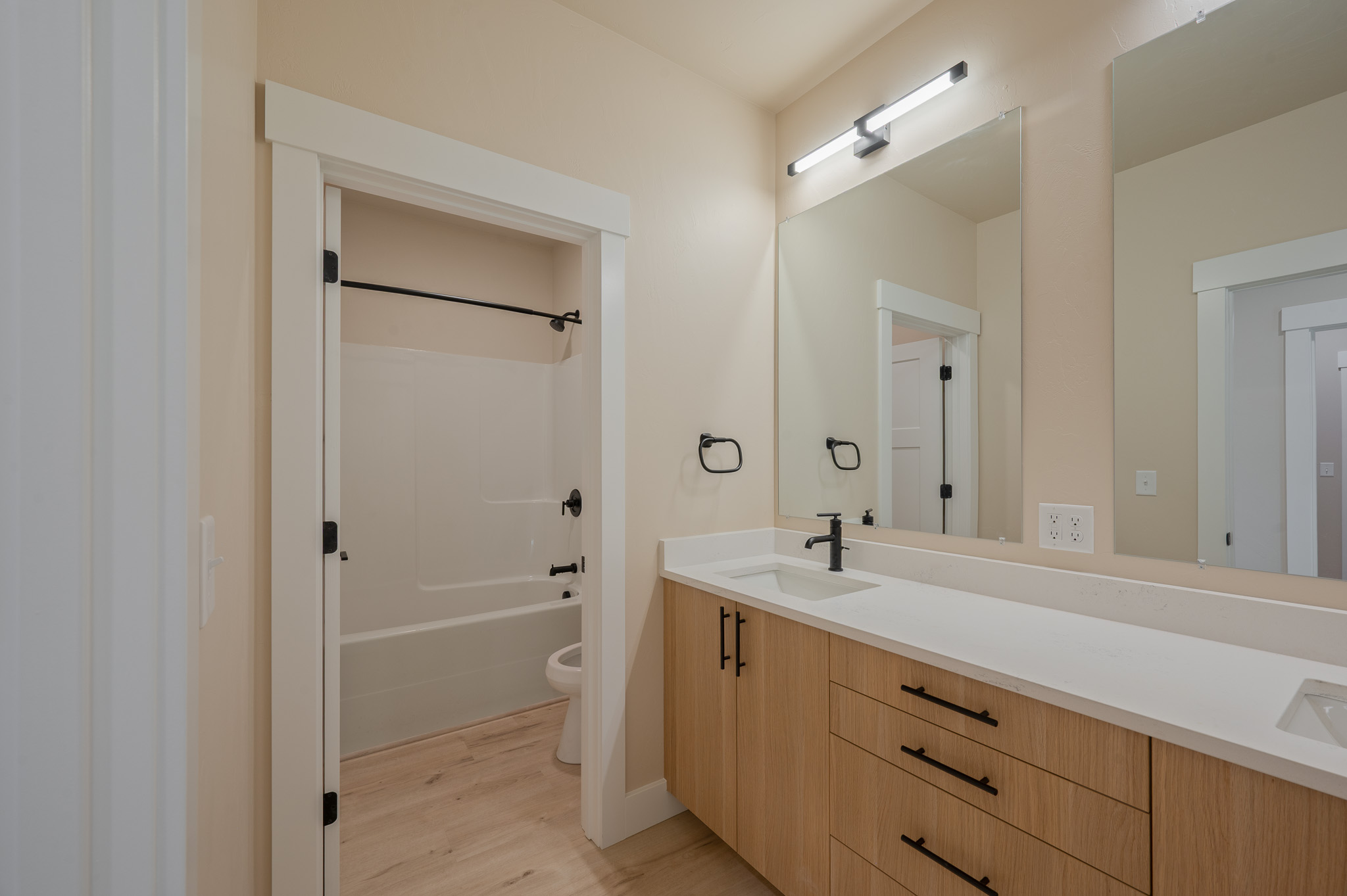 East Helena, Montana, 59635, United States, 4 Bedrooms Bedrooms, ,2 BathroomsBathrooms,Residential,For Sale,1976463