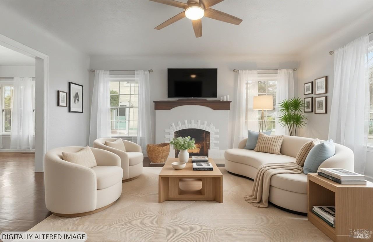 Santa Rosa, California, 95404, United States, 2 Bedrooms Bedrooms, ,2 BathroomsBathrooms,Residential,For Sale,2013277