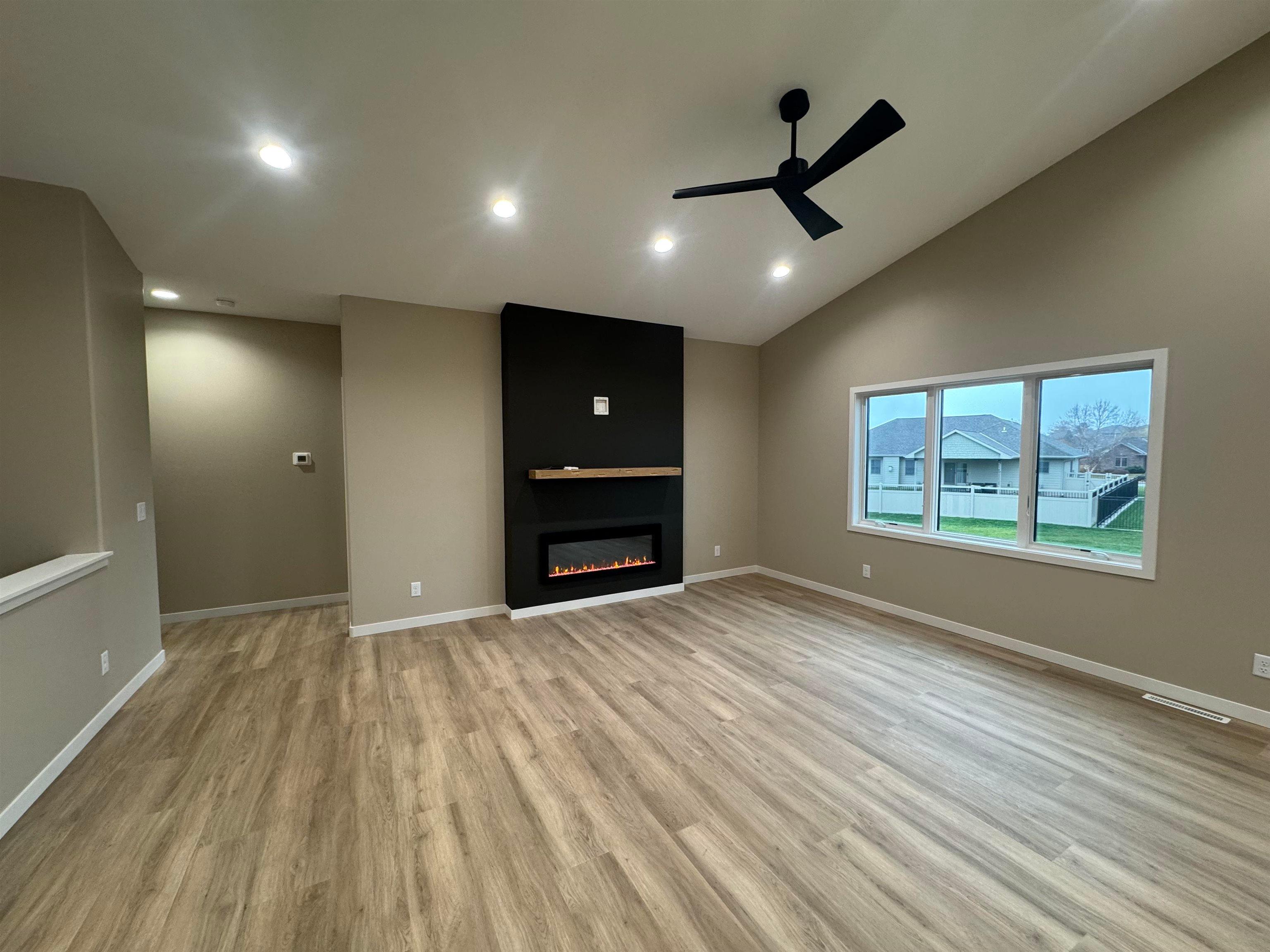 Norfolk, Nebraska, 68701, United States, 4 Bedrooms Bedrooms, ,3 BathroomsBathrooms,Residential,For Sale,1993341