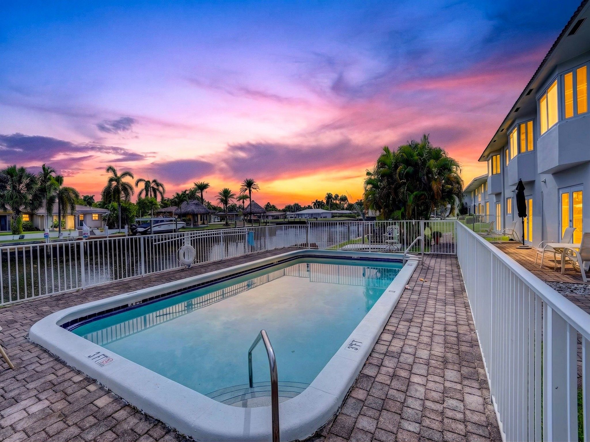  840 Pine Drive, Pompano Beach, FL, 33060 - 物件實景