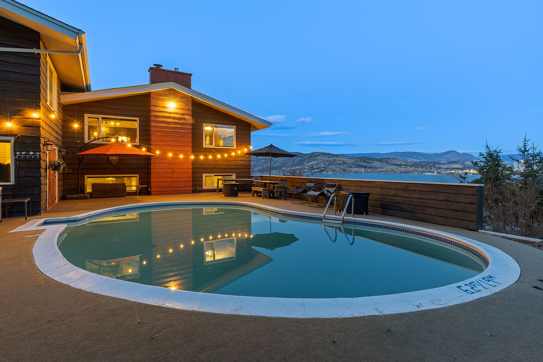  Timeless Design with a Pool - 物件實景