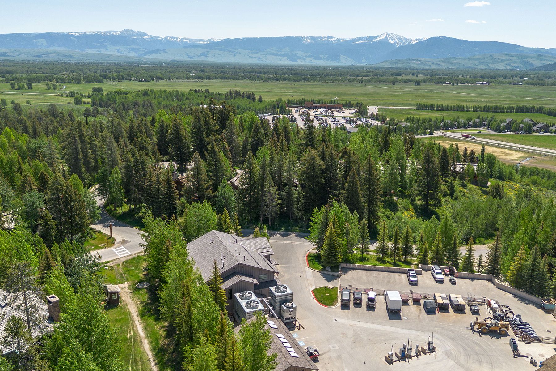  Ski-In Ski-Out Luxury Cabin  Jackson Hole Mountain Resort  Teton Village WY - 物件實景
