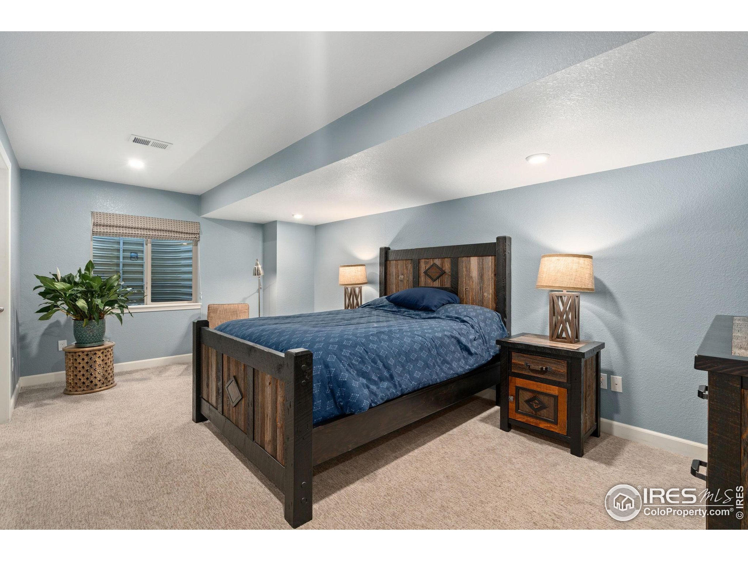 Timnath, Colorado, 80547, United States, 5 Bedrooms Bedrooms, ,3 BathroomsBathrooms,Residential,For Sale,1875536