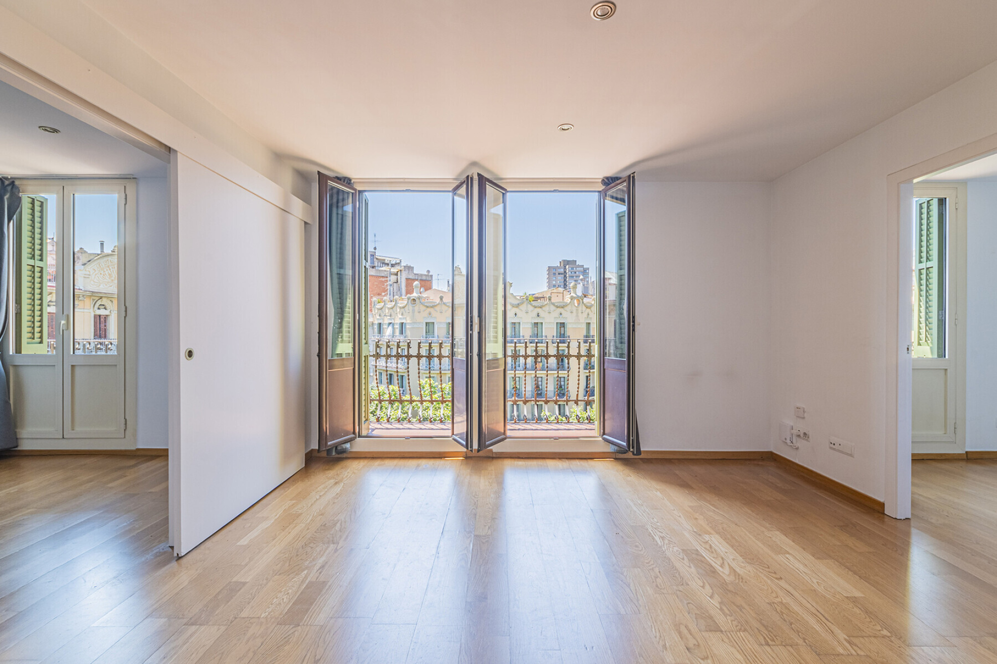  Bright top-floor apartment with a private terrace in Eixample - 物件實景