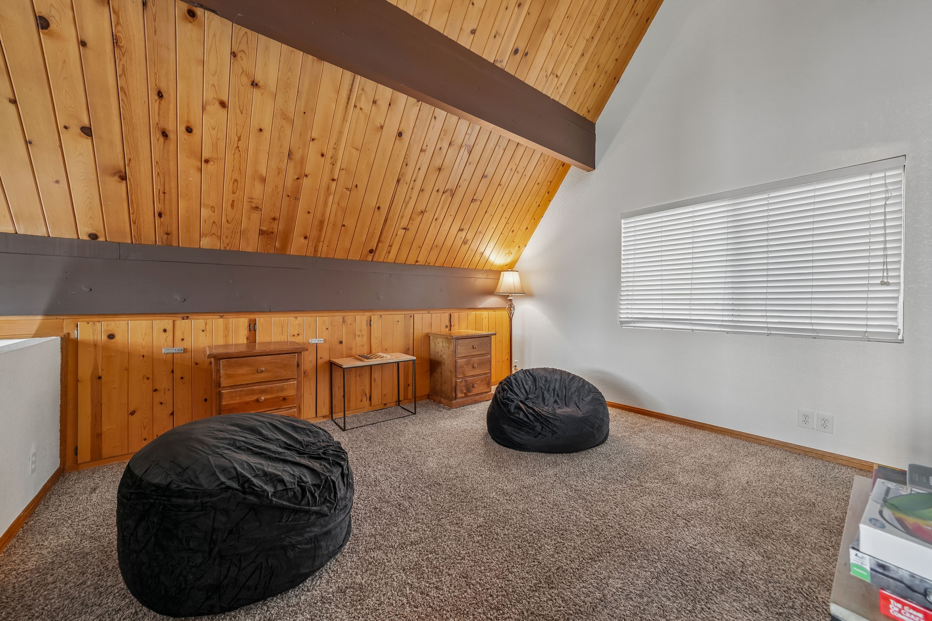  265 Eagle Drive, Big Bear Lake, CA 92315 - 物件實景