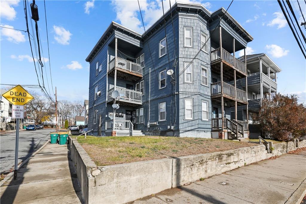 Woonsocket, Rhode Island, 02895, United States, 10 Bedrooms Bedrooms, ,4 BathroomsBathrooms,Residential,For Sale,1935658