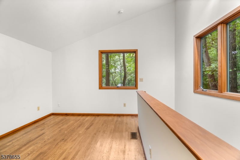 Lebanon Twp., New Jersey, 08826, United States, 3 Bedrooms Bedrooms, ,2 BathroomsBathrooms,Residential,For Sale,1972672