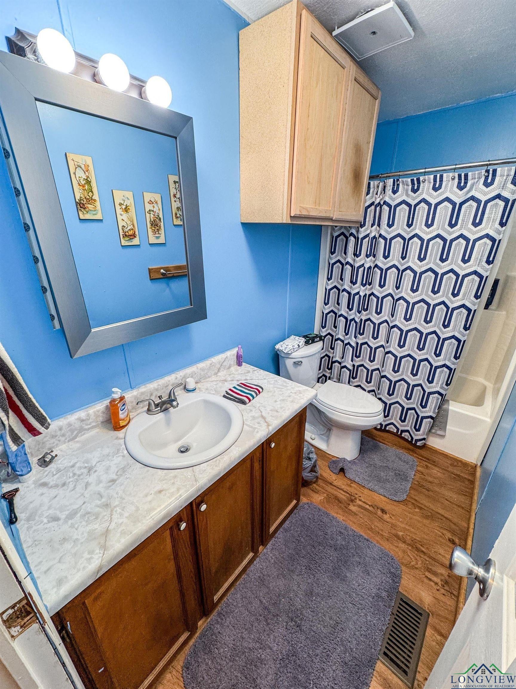 Karnack, Texas, 75661, United States, 3 Bedrooms Bedrooms, ,2 BathroomsBathrooms,Residential,For Sale,1983370