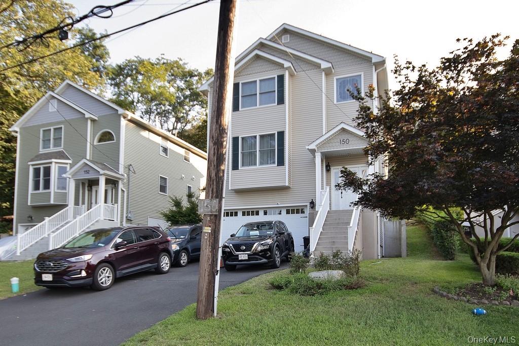 Haverstraw, New York, 10927, United States, 4 Bedrooms Bedrooms, ,3 BathroomsBathrooms,Residential,For Sale,1914087