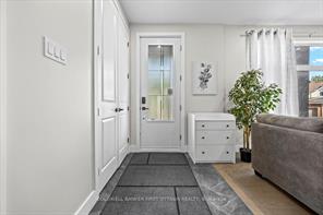 Otawa, Ontario, K1T 4B7, CA, 6 Bedrooms Bedrooms, ,5 BathroomsBathrooms,Residential,For Sale,1941709