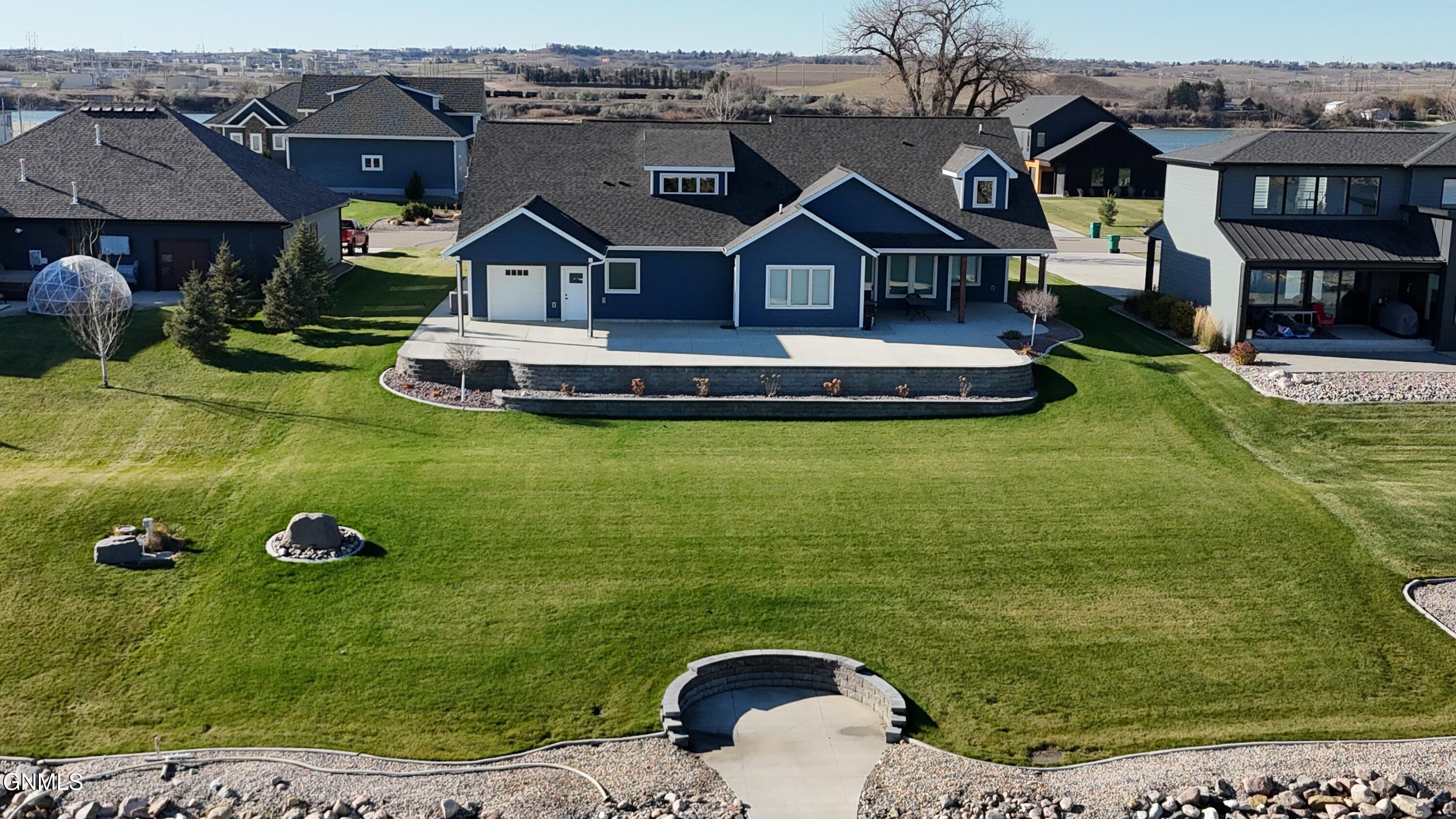 Bismarck, North Dakota, 58503, United States, 3 Bedrooms Bedrooms, ,3 BathroomsBathrooms,Residential,For Sale,1995468