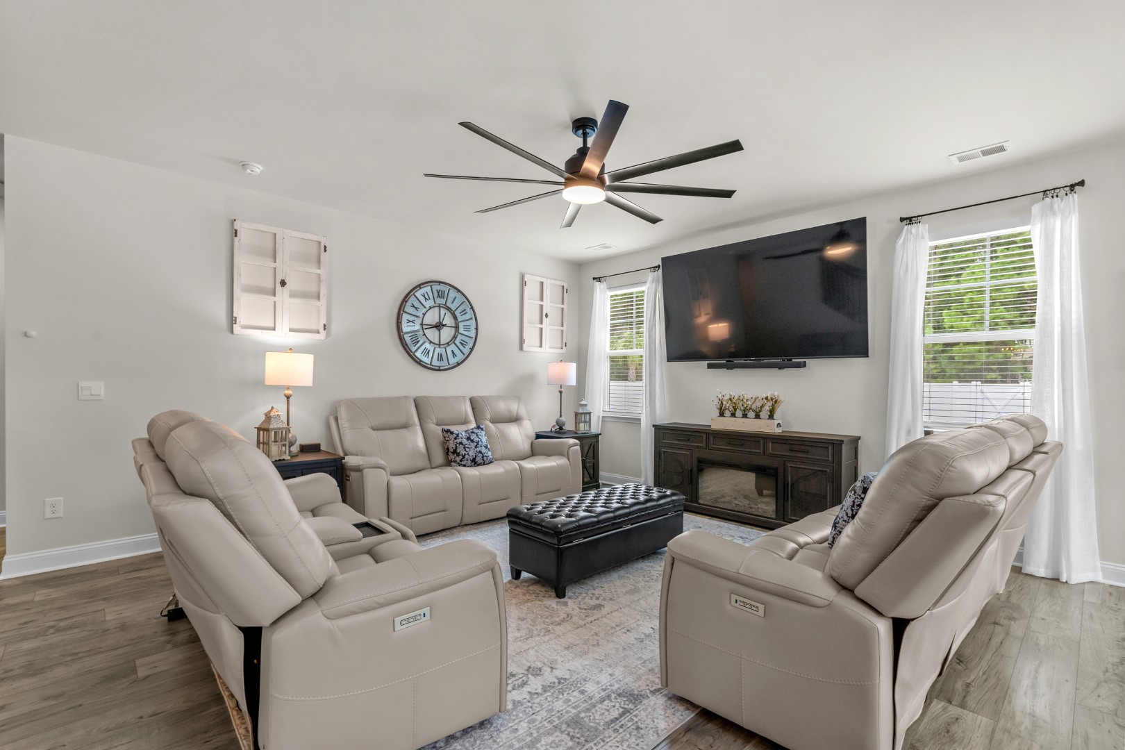 Myrtle Beach, South Carolina, 29588, United States, 4 Bedrooms Bedrooms, ,3 BathroomsBathrooms,Residential,For Sale,1982138