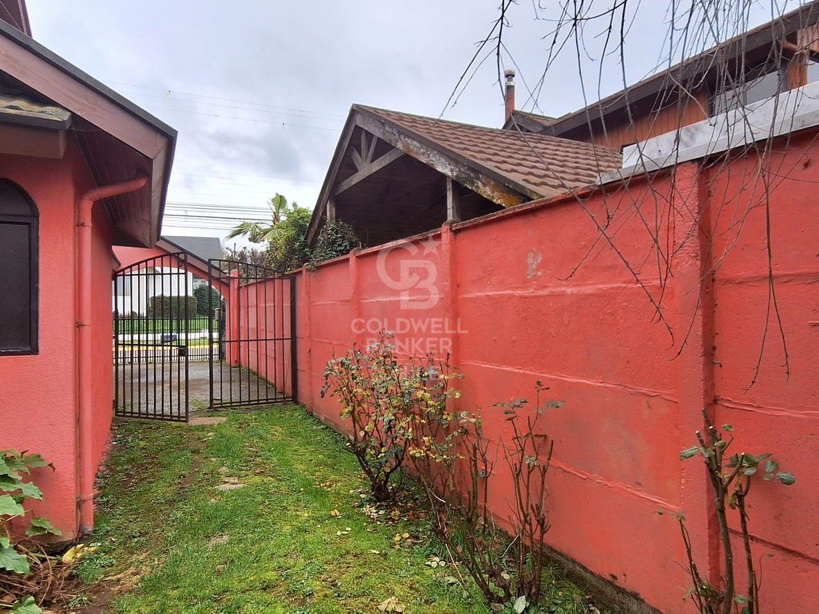 Osorno, Chile, 4 Bedrooms Bedrooms, ,3 BathroomsBathrooms,Residential,For Sale,1986534