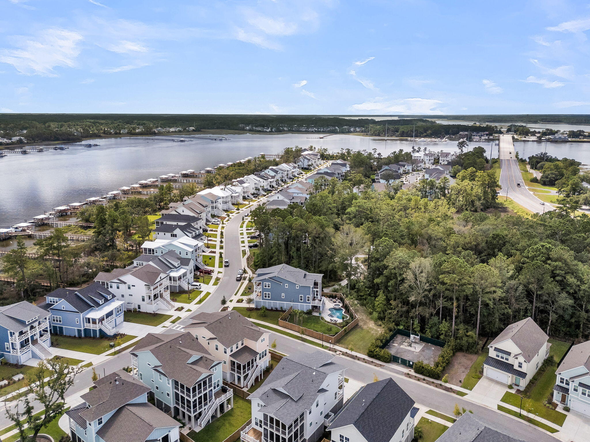 Charleston, South Carolina, 29492, United States, 4 Bedrooms Bedrooms, ,4 BathroomsBathrooms,Residential,For Sale,1979260
