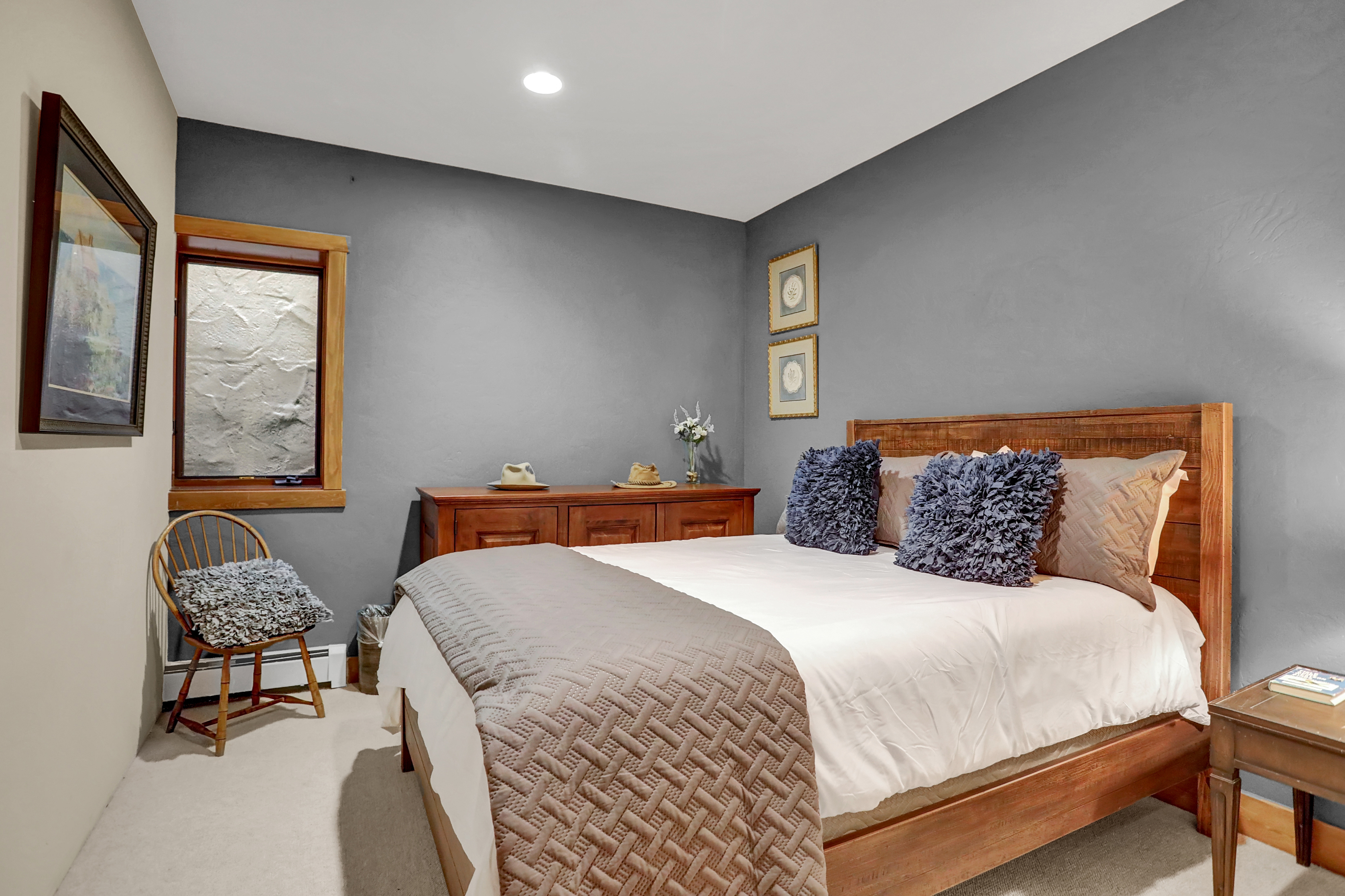 Edwards, Colorado, 81632, United States, 5 Bedrooms Bedrooms, ,5 BathroomsBathrooms,Residential,For Sale,1905665