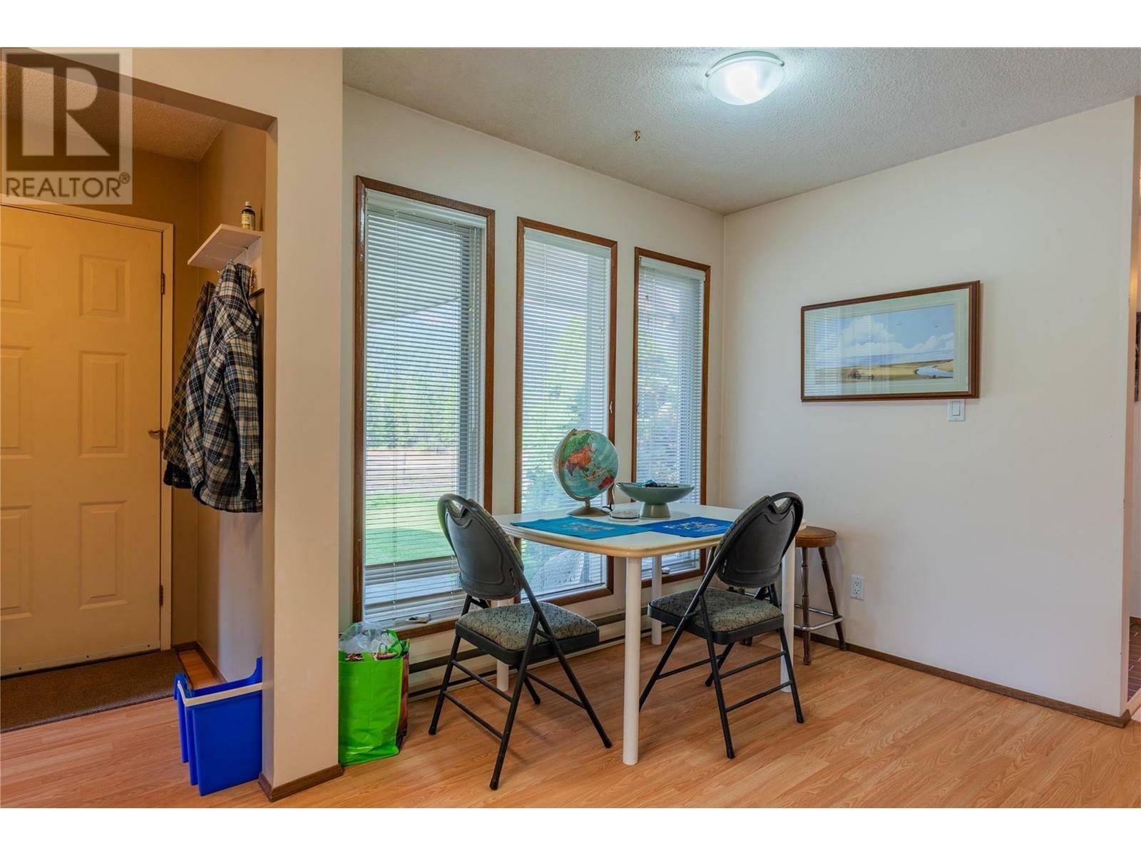 WINLAW, British Columbia, V0G 2J0, CA, 3 Bedrooms Bedrooms, ,2 BathroomsBathrooms,Residential,For Sale,1839031