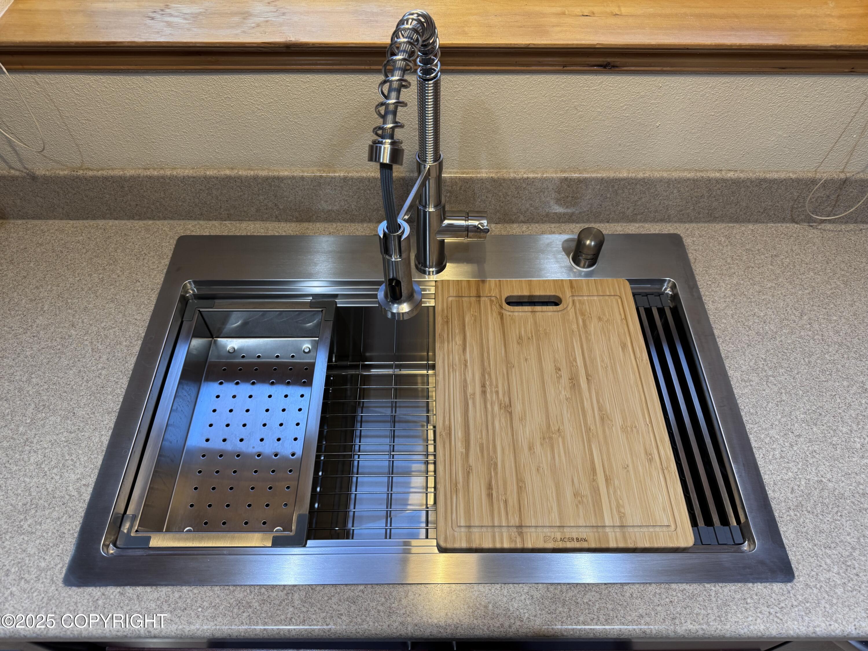 Sterling, Alaska, 99672, United States, 4 Bedrooms Bedrooms, ,4 BathroomsBathrooms,Residential,For Sale,1974778