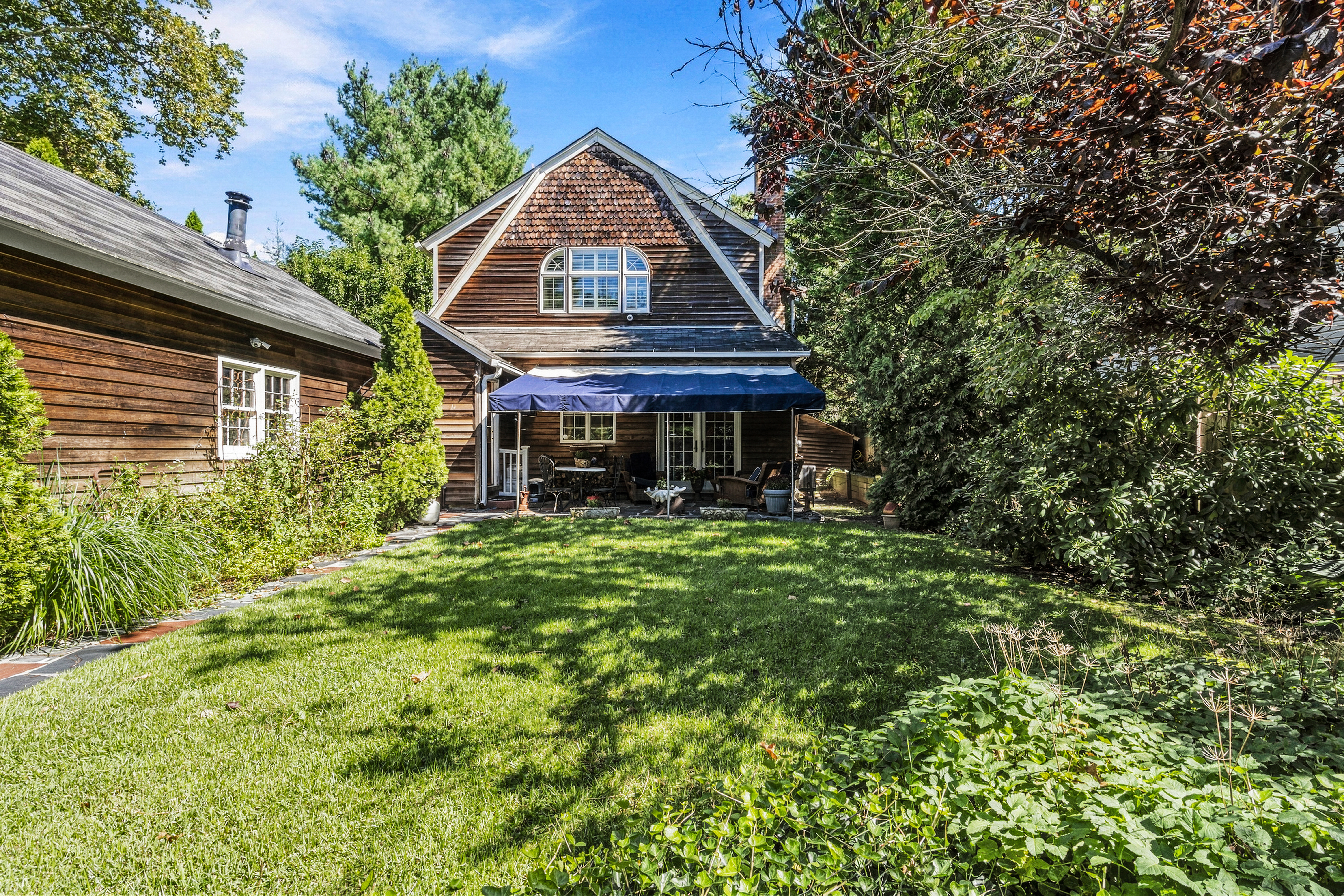  16 Stuart Avenue, Babylon, NY, 11702 - 物件實景