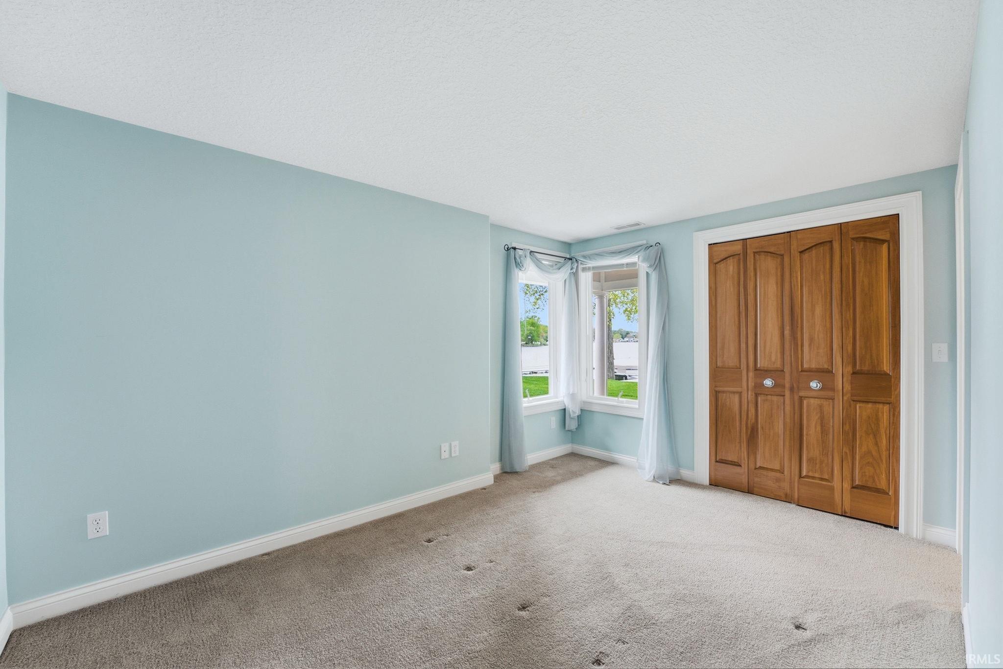Wolcottville, Indiana, 46795, United States, 3 Bedrooms Bedrooms, ,4 BathroomsBathrooms,Residential,For Sale,2048319