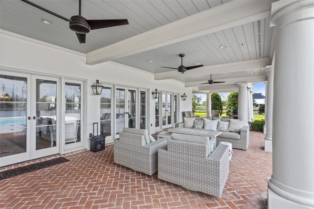 Lake Charles, Louisiana, 70605, United States, 4 Bedrooms Bedrooms, ,6 BathroomsBathrooms,Residential,For Sale,2026248